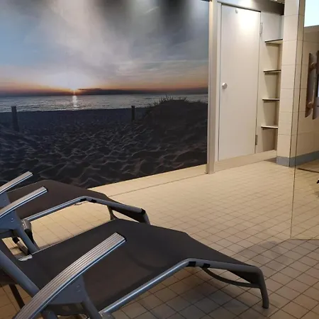 Strandhotel 48 Апартаменты *
